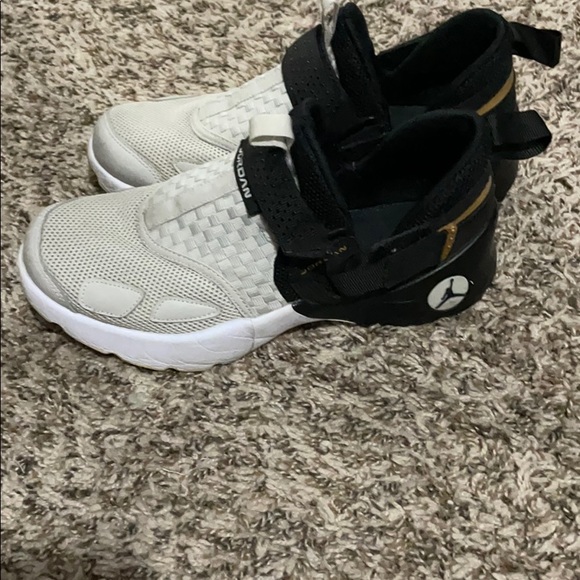 Jordan’s . This is like a grayish color not white - Picture 2 of 3